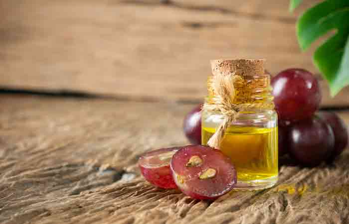 Grapeseed oil for skin
