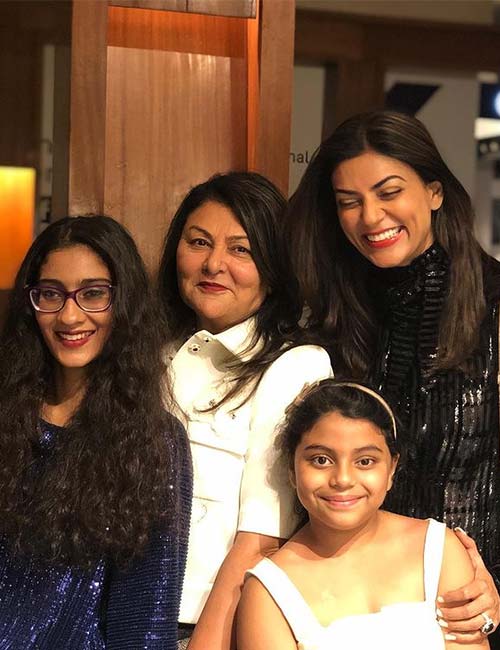 Sushmita Sen Raised Both Her Adopted Daughters As A Single Mother