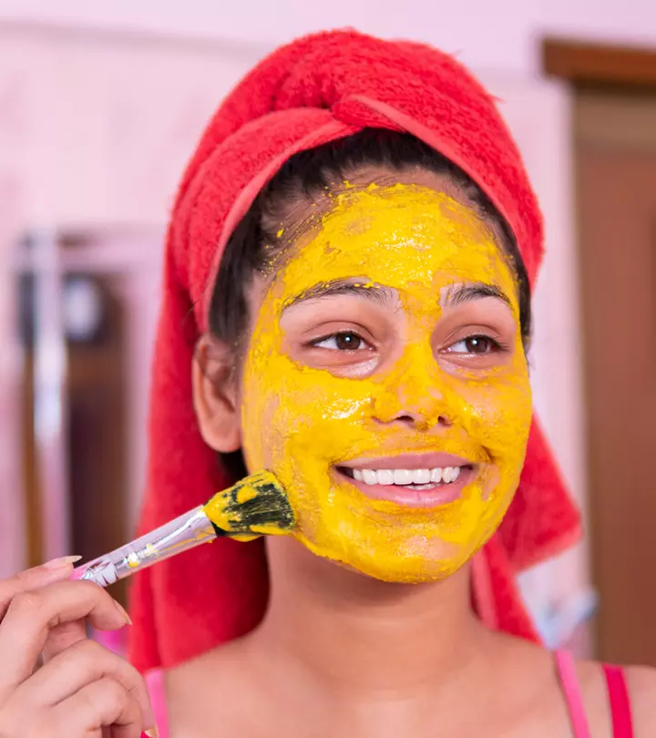 7 Ways To Instantly Remove Turmeric Stains From Your Skin