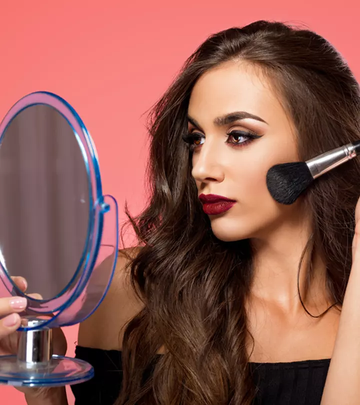 10 Best Standing Makeup Mirrors To Help You Elevate Your Makeup Game