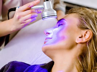 11 Best Handheld LED Light Therapy Devices For The Face And Body
