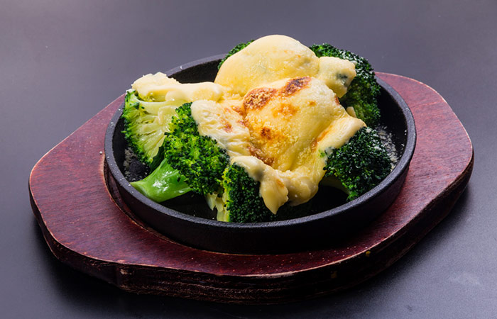 Cheesy broccoli bites keto diet snack