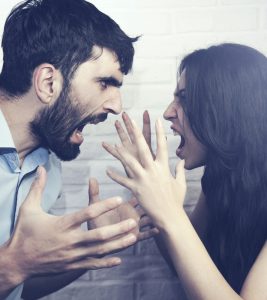 25 Telltale Signs Of A Toxic Relation...