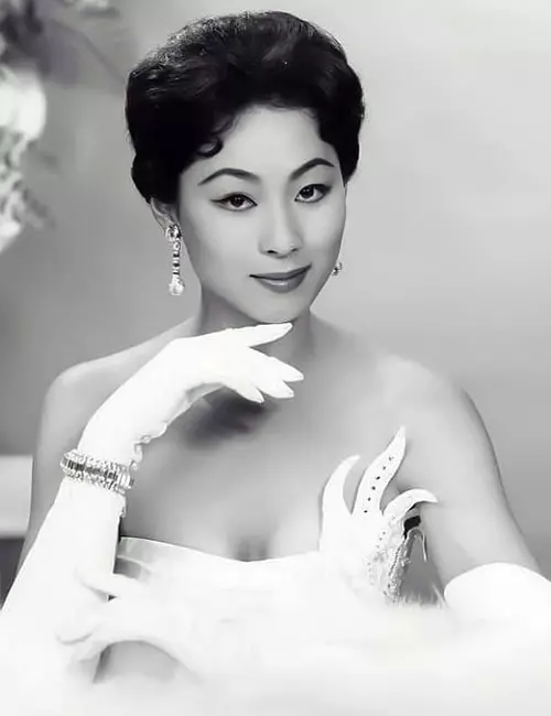 Akiko Kojima From Japan