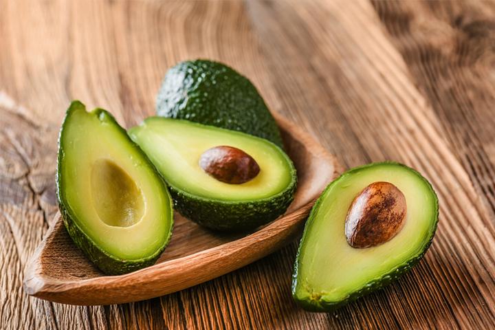 Avocado for dry skin 