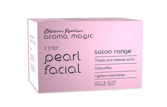 Best For Oily And Acne-Prone Skin Blossom Kochhar Aroma Magic & Step Pearl Facial