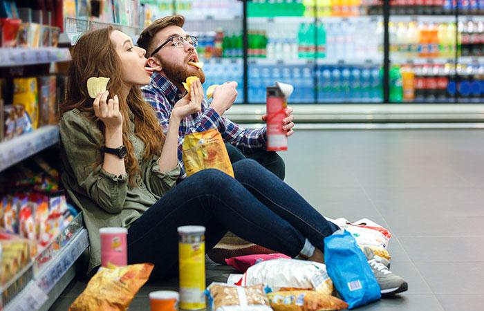 6 Tips For Dating Your Best Friend - Pros And Cons To Know