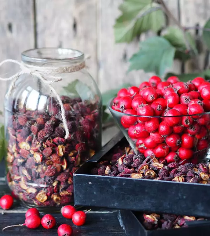 Hawthorn Berry Health Benefits, Nutrition Profile, Dosage, And More