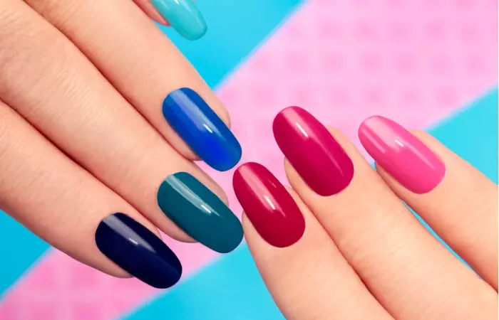 Keep Your Nail Tips Well Rounded