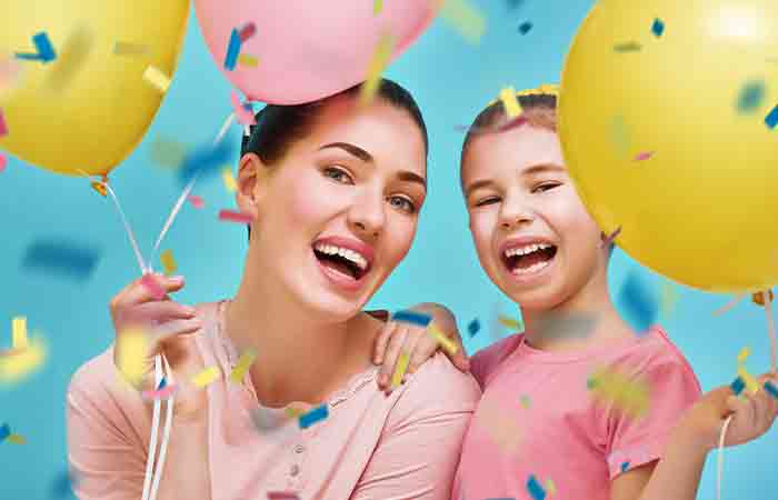 Mom-and-daughter-celebrating-a-fun-birthday