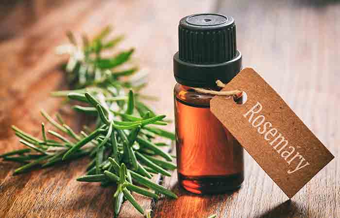 Rosemary oil as one of the essential oils for skin tightening