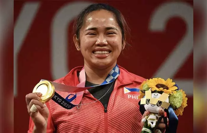 When Athlete Hidilyn Diaz Won Gold In The 55kg Category For The Philippines For Women’s Weightlifting