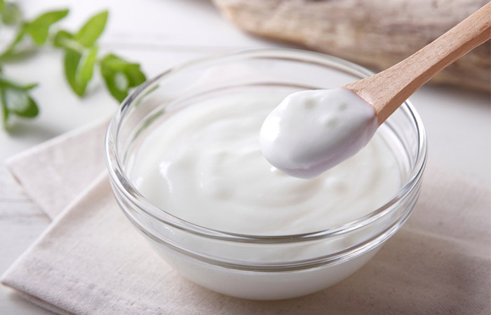 Yogurt as an oral thrush home remedy