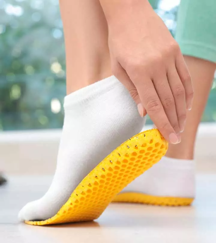 Reduce the added pain in your soles and prevent injuries while climbing and running.