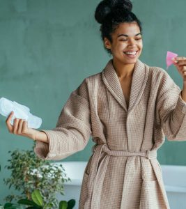 10 Best Sanitary Pads For Sensitive Skin And A Happy Cycle