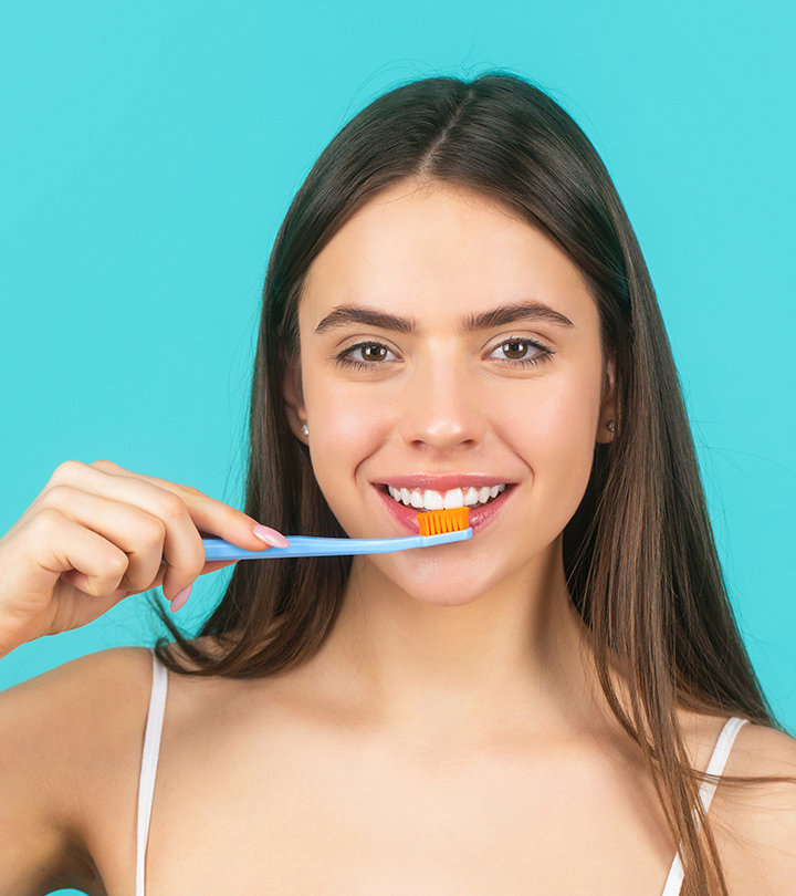 11 Best Travel Toothbrushes For Oral Hygiene – 2023