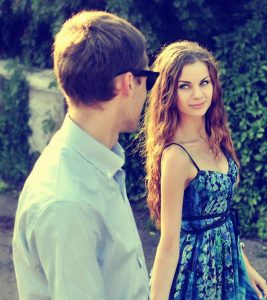 25 Sure Ways To Tell If A Girl Likes You
