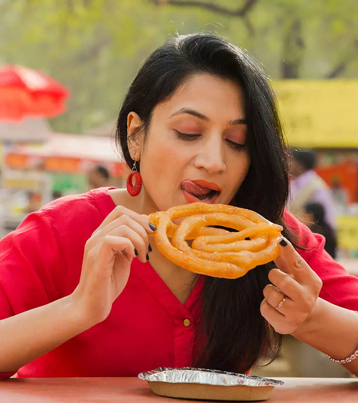 9 Diet Tips That Will Keep You Fit Throughout Dussehra And Durga Puja