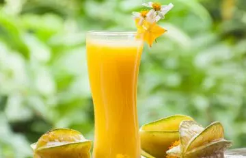 Make a fruit punch with star fruit