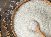 कच्‍चे चावल खाना चाहिए या नहीं? - Raw Rice In Hindi