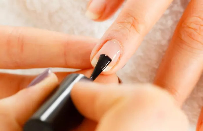 Use A Good Quality Base Coat