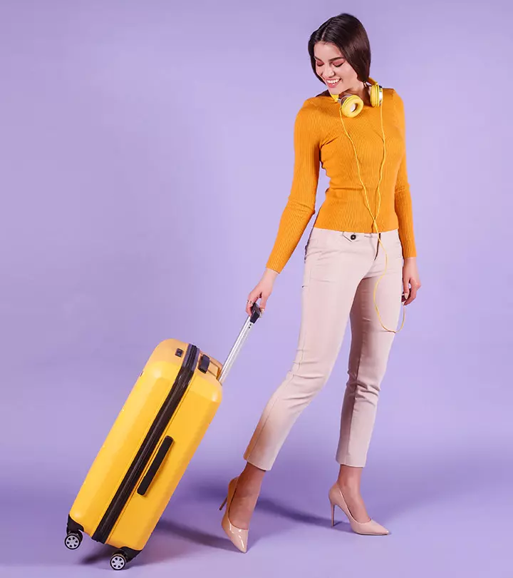 10 Best Fashion Stylist-Approved Travel Pants For Long Flights (2024)