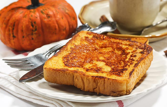 2. Pumpkin-French-Toast-Roll-Ups
