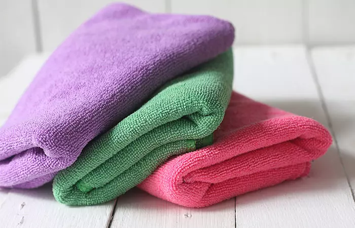 4.-Get-A-Microfiber-Towel
