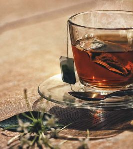 9 Health Benefits Of Ceylon Tea + How To Make It