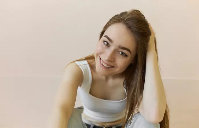 A Square Neckline