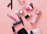 मेकअप के सामान की लिस्ट - Makeup Products List in Hindi
