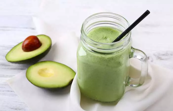 Avocado smoothie for Mediterranean diet breakfast