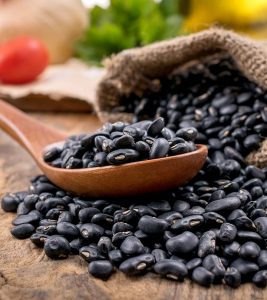 黑豆:营养，益处，食谱等等