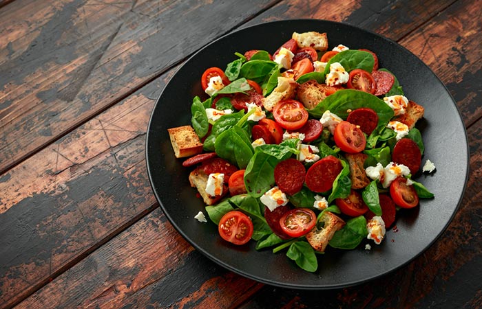 Sun-dried tomatoes, spinach, and feta cheese salad