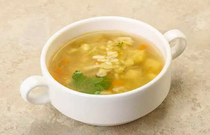 A simple vegetable broth