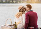 12 Romantic Picnic Ideas For Couples To Have A Good Time