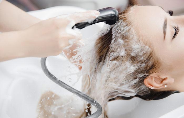 Wash Your Hair Before Getting Highlights