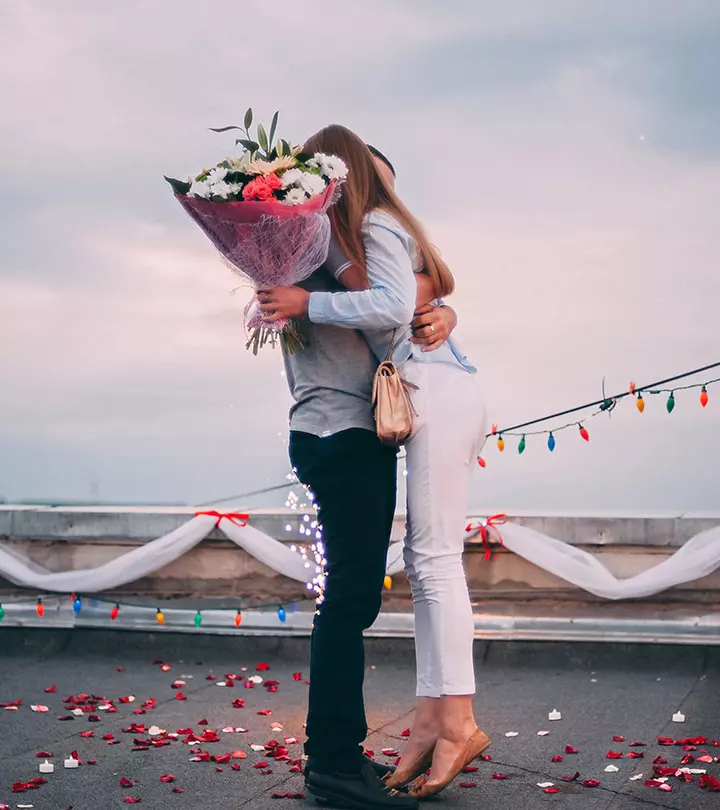 10 Romantic Ideas On How To Propose To A Girl Of Your Dreams