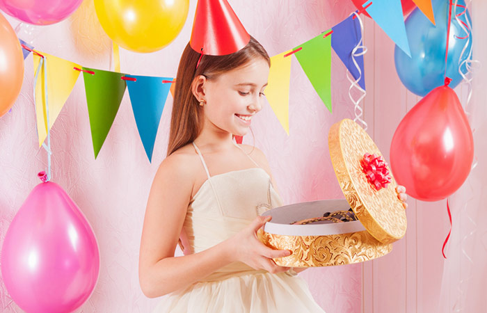 Des façons amusantes de célébrer le 16e anniversaire de votre fille