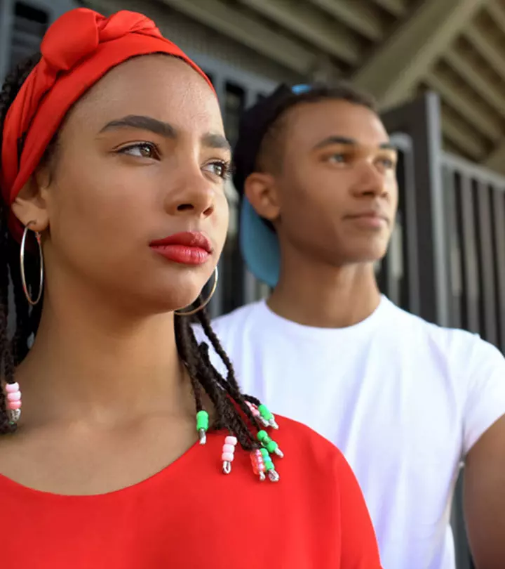 7 Common Situations That Can Trigger Your Relationship Insecurities