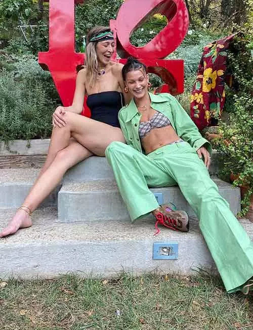 Bella-Hadid-Embellishing-With-Pistachio