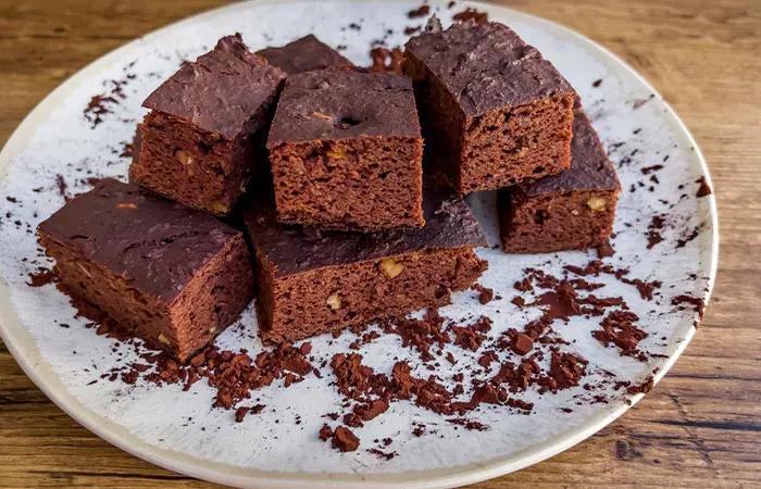 Brown sugar brownies on a plate