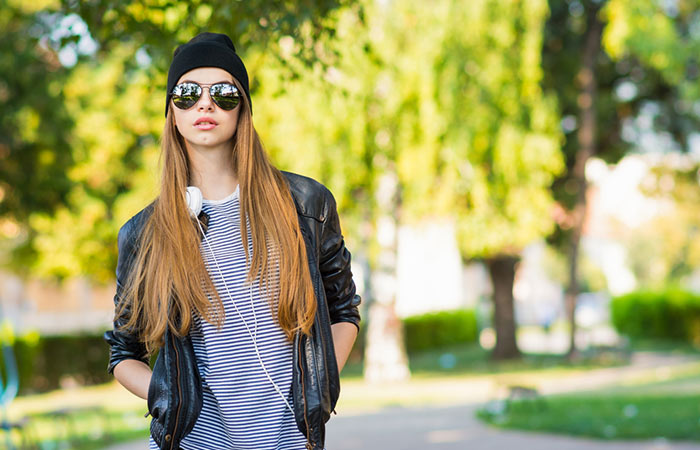 How to wear a beanie streetwear style
