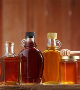 Maple-Syrup-Vs-Honey-–-Which-One-Is-Better?