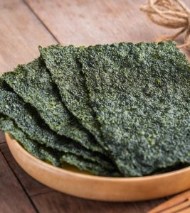Seaweed Benefits, Nutrition Facts, Side-effects, And More