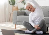 11 Best Stretching Exercises For Seniors (With Pictures)