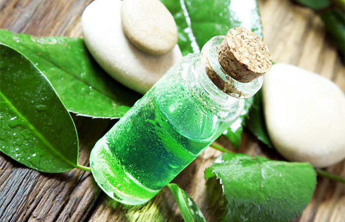 Tea tree essential oil can be effective against blackheads