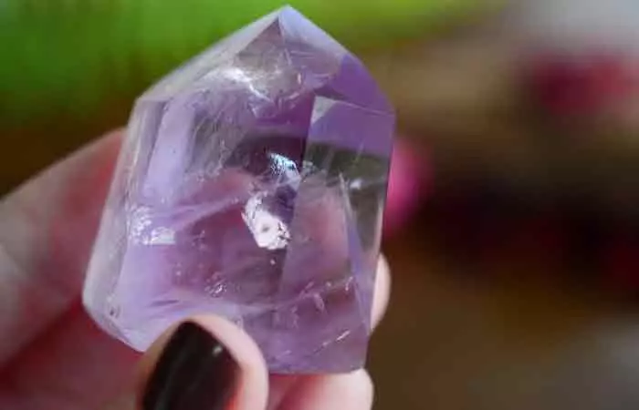 Who-Can-Wear-An-Amethyst