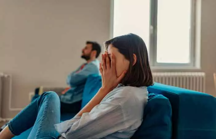 Your-Partner-Doesn't-Communicate-With-You-Anymore