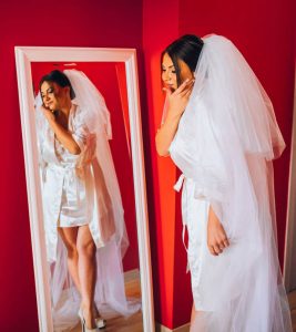 15 Bridal Robes To Make You Feel Spec...
